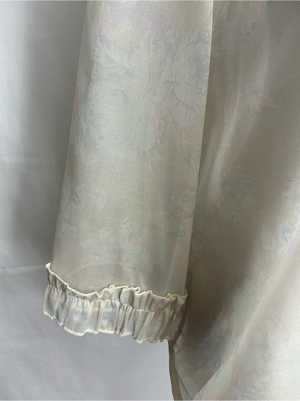 2178 - Silk-Blend Sheer Open Front Robe Jacket-Inside Top and Pants Not Included - Picture 3 of 7